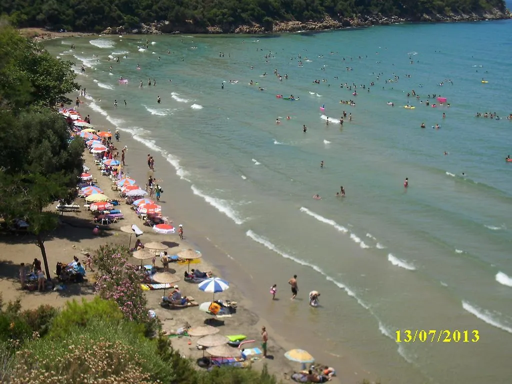 منزل للإقامة كوشاداسيه Villa Demirci 4